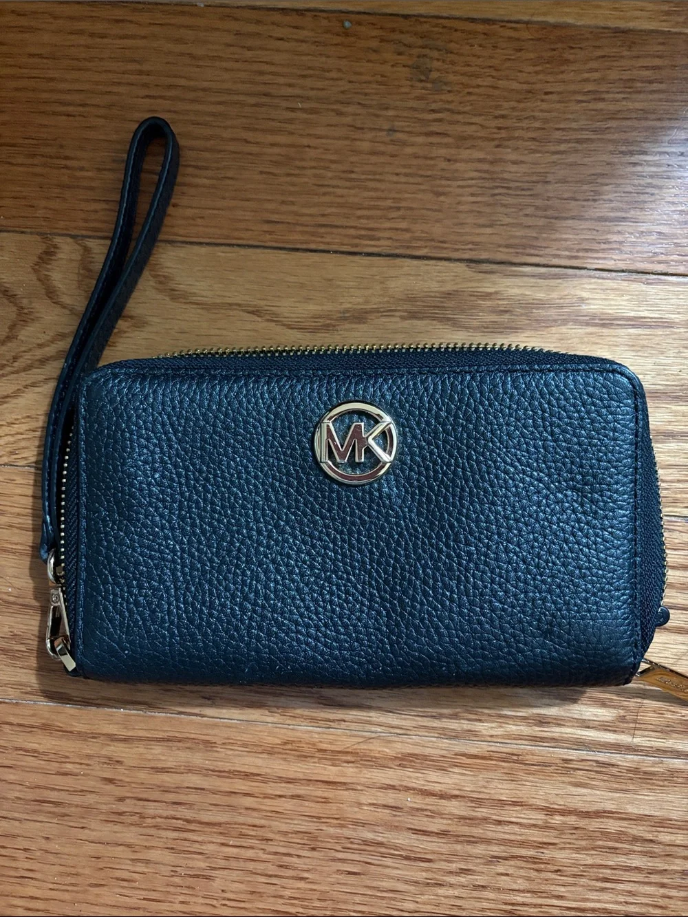 Michael Kors Black Pebbled Leather Zip-Around Wristlet